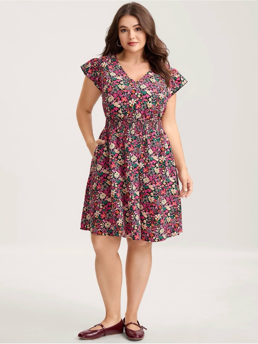 BloomChic Black Floral V-Neck Smocked Waist Mini Dress 26 (4x)